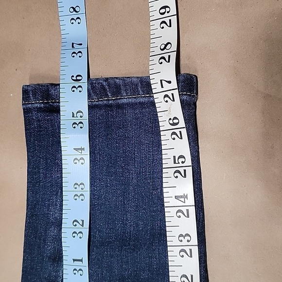 Banana Republic, Size 2 / 26, Skinny, Excellent Used Condition. - Picture 5 of 9